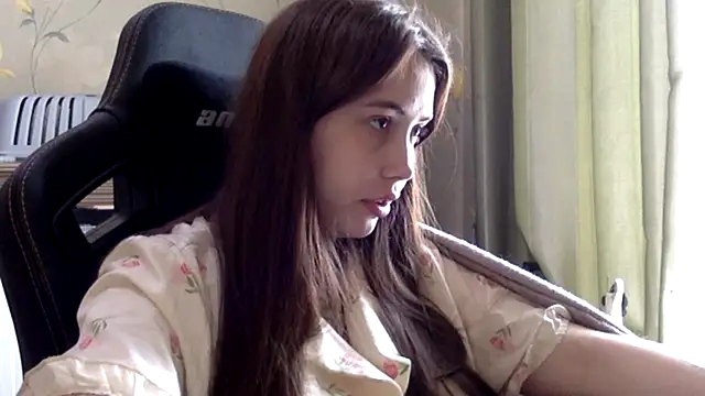bysinka18 online show from April 23, 2026, 11:05 am