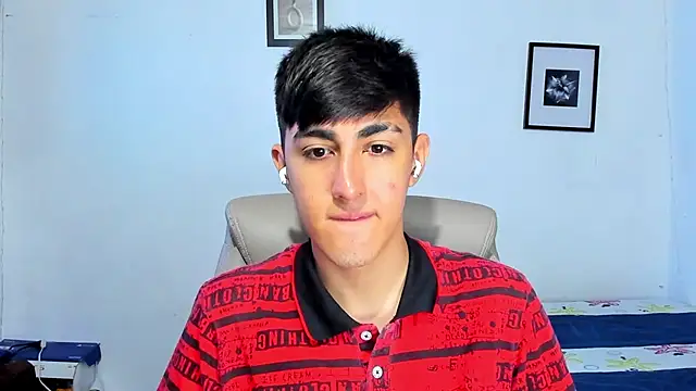 babymaik online show from December 3, 2025, 2:16 pm