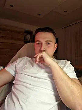 Snapshot of JBM007 chatting on February 12, 2026, 4:40 pm JBM007 online show from February 12, 2026, 4:40 pm