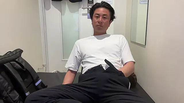 masato1115aa online show from June 5, 2026, 11:27 am