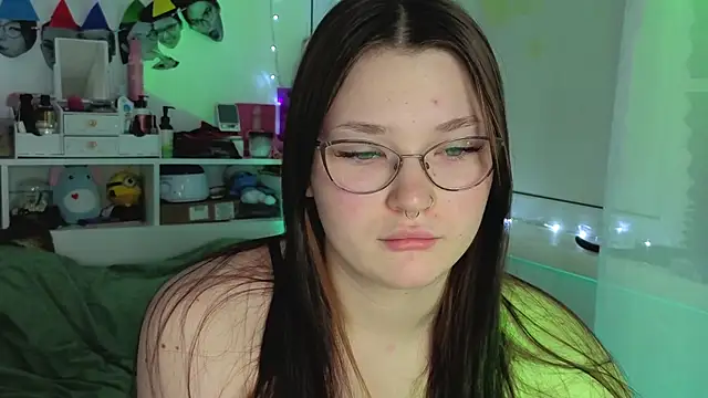 Snapshot of milliedoll chatting on October 22, 2025, 4:12 am milliedoll online show from October 22, 2025, 4:12 am