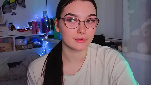 Snapshot of milliedoll chatting on November 3, 2025, 9:46 am milliedoll online show from November 3, 2025, 9:46 am