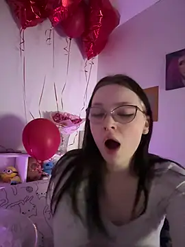 Snapshot of milliedoll chatting on March 22, 2025, 7:20 pm milliedoll online show from March 22, 2025, 7:20 pm