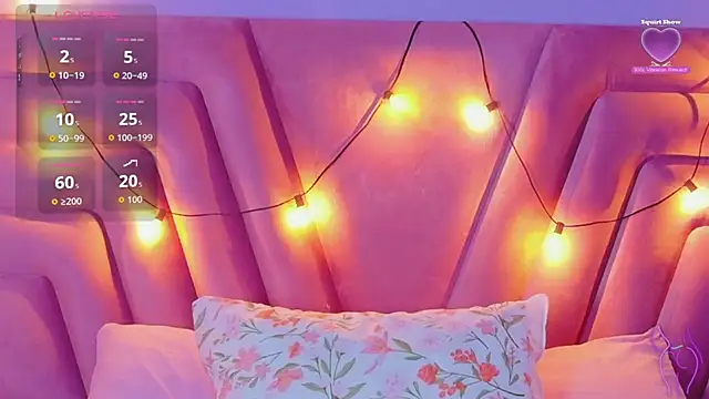 Snapshot of innocenthazel chatting on April 10, 2026, 2:51 am innocenthazel online show from April 10, 2026, 2:51 am