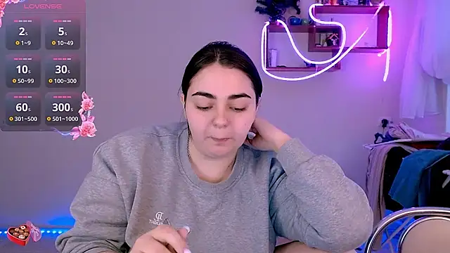 kitsune 8 online show from March 20, 2025, 12:43 pm