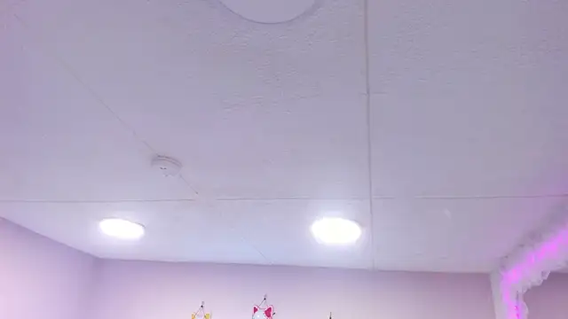 Selene bennet online show from March 22, 2025, 6:58 pm