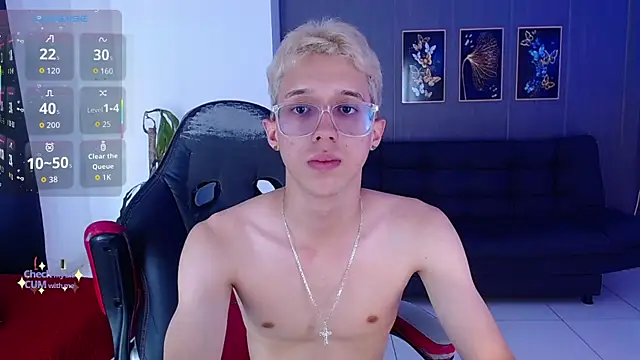 Snapshot of skinny_bigcock02 chatting on September 12, 2025, 7:57 pm skinny bigcock02 online show from September 12, 2025, 7:57 pm