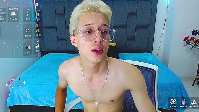 Snapshot of skinny_bigcock02 chatting on September 20, 2025, 8:25 pm skinny bigcock02 online show from September 20, 2025, 8:25 pm
