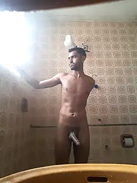 Snapshot of ldkzinnn chatting on November 4, 2025, 12:20 pm ldkzinnn online show from November 4, 2025, 12:20 pm