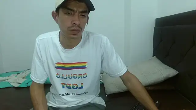 Snapshot of jhonny_k chatting on February 19, 2026, 3:36 am jhonny k online show from February 19, 2026, 3:36 am