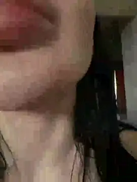 Snapshot of Mia_Splash chatting on April 13, 2026, 11:14 am Mia Splash online show from April 13, 2026, 11:14 am