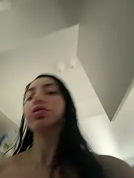 Snapshot of Mia_Splash chatting on March 14, 2026, 10:32 am Mia Splash online show from March 14, 2026, 10:32 am