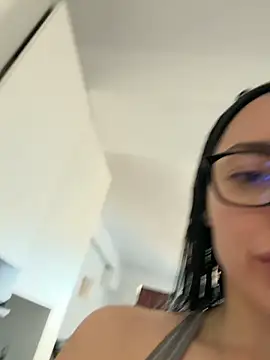 Snapshot of Mia_Splash chatting on March 13, 2026, 10:42 am Mia Splash online show from March 13, 2026, 10:42 am