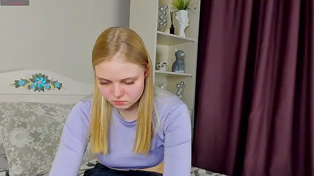 Snapshot of WillaDrye chatting on March 9, 2025, 11:14 am WillaDrye online show from March 9, 2025, 11:14 am