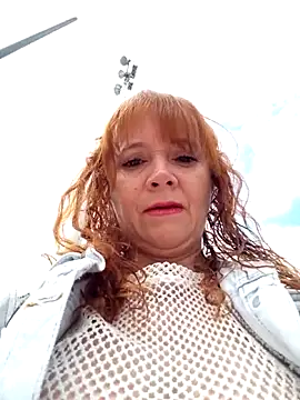 Snapshot of chanel-2025 chatting on December 4, 2025, 5:01 pm chanel-2025 online show from December 4, 2025, 5:01 pm