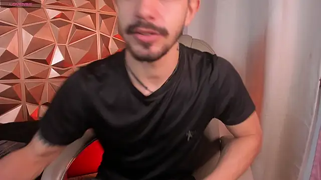 AlejandroStormm online show from March 1, 2026, 1:38 am