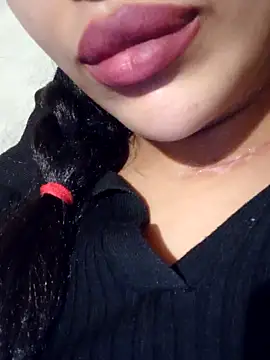 Sexlove1xo online show from November 24, 2025, 5:51 am