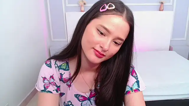 Snapshot of JasmineBella0 chatting on March 10, 2025, 11:38 pm JasmineBella0 online show from March 10, 2025, 11:38 pm