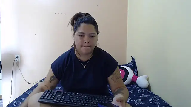 GoddessChaar online show from November 30, 2025, 5:14 pm