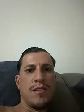 Snapshot of hekitor chatting on March 3, 2026, 1:45 am hekitor online show from March 3, 2026, 1:45 am