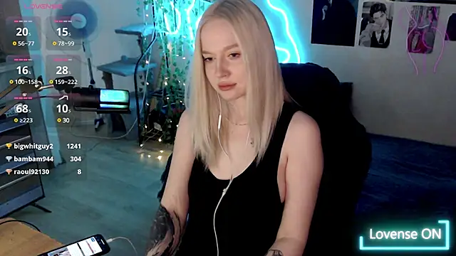 Snapshot of lissallor_ chatting on March 20, 2025, 10:07 pm lissallor  online show from March 20, 2025, 10:07 pm