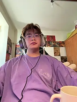 Anson0722 online show from April 13, 2026, 7:45 am