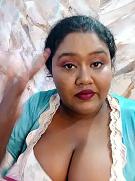 Snapshot of horny_diana chatting on February 22, 2026, 5:47 pm horny diana online show from February 22, 2026, 5:47 pm