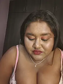 horny diana online show from July 8, 2026, 5:46 pm