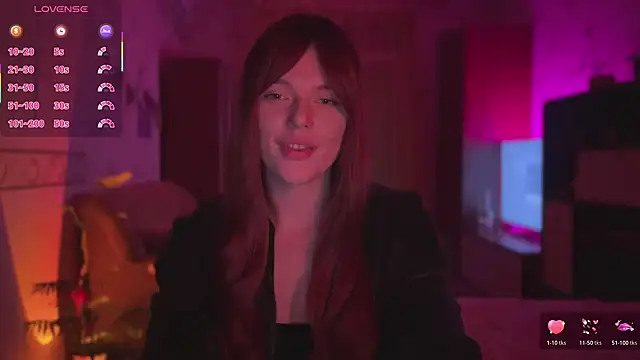 CherryRed Girl online show from April 3, 2026, 9:54 pm