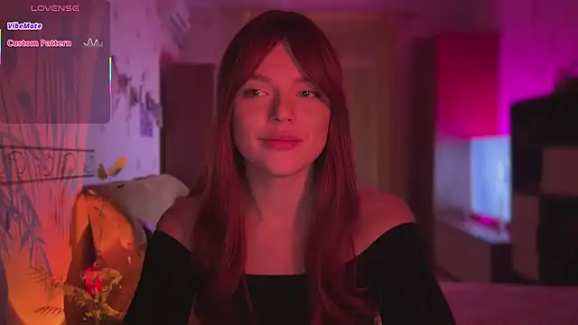 CherryRed Girl online show from March 4, 2026, 10:50 pm