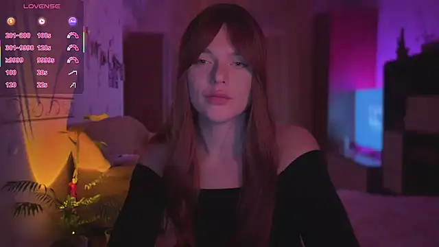 CherryRed Girl online show from April 11, 2026, 9:18 pm