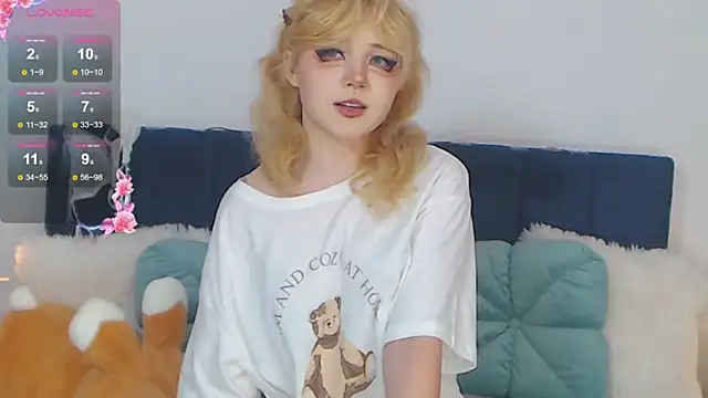 EmilyAngells online show from September 23, 2025, 7:15 am