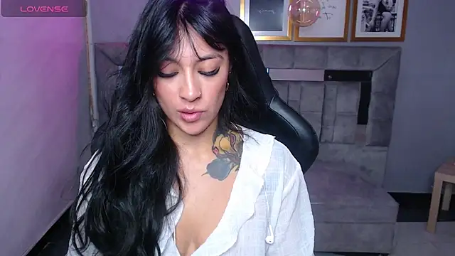 Isabella Collen v online show from September 11, 2025, 1:11 pm