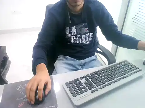 rahulkajuuu0909 online show from November 30, 2025, 9:54 am