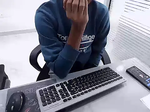 rahulkajuuu0909 online show from December 4, 2025, 11:09 am