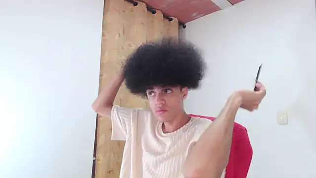 Smith Gael online show from April 21, 2026, 12:12 am