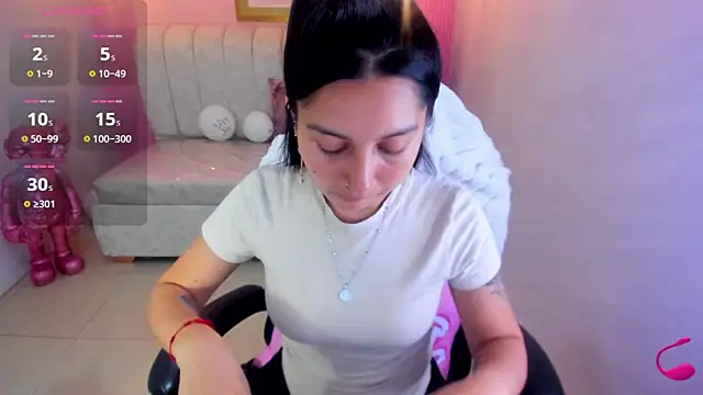 madhison klain s online show from December 14, 2025, 1:17 pm