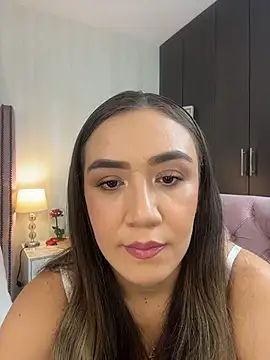 natashaleightt online show from March 22, 2026, 11:28 pm