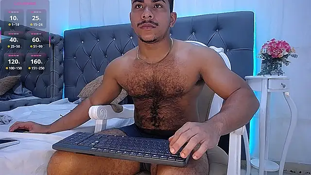 Javier Hot27 online show from November 13, 2025, 8:02 pm