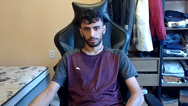 Snapshot of iendriw chatting on February 10, 2026, 9:14 pm iendriw online show from February 10, 2026, 9:14 pm