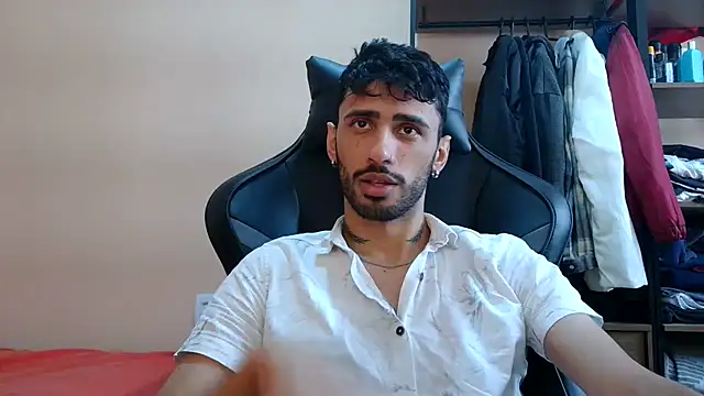 Snapshot of iendriw chatting on February 28, 2026, 7:02 pm iendriw online show from February 28, 2026, 7:02 pm