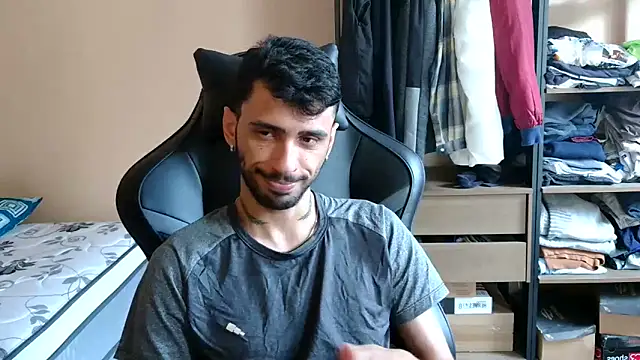 Snapshot of iendriw chatting on February 19, 2026, 1:41 pm iendriw online show from February 19, 2026, 1:41 pm