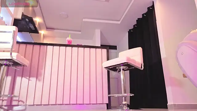 tatiana 10 online show from April 12, 2026, 1:42 am