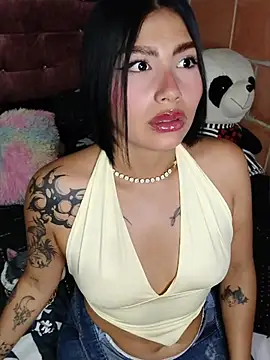 Kylie brazt online show from April 12, 2026, 1:53 am