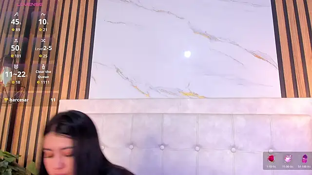 Madyson18 online show from May 11, 2026, 2:45 pm