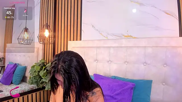 Madyson18 online show from June 29, 2026, 11:54 am