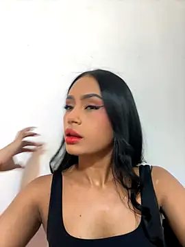 ChloeMoon9 online show from November 7, 2025, 12:31 pm