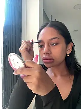 ChloeMoon9 online show from March 13, 2026, 1:27 pm