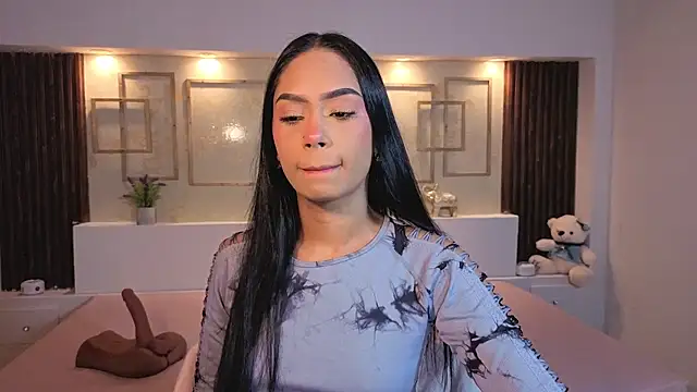 ChloeMoon9 online show from November 2, 2025, 12:10 pm