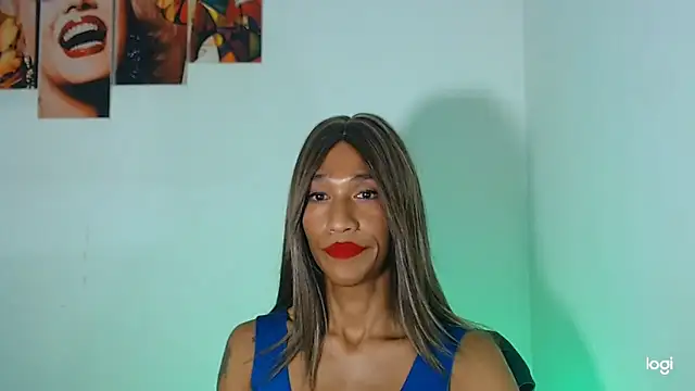 Snapshot of red_veltet chatting on October 26, 2025, 2:39 pm red veltet online show from October 26, 2025, 2:39 pm